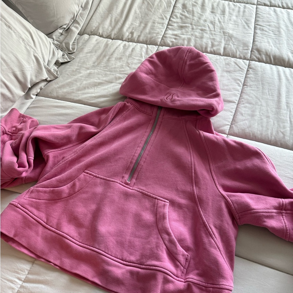 Lululemon Quarterzip